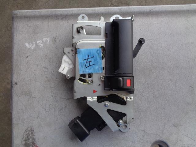 【中古】中古部品 タント LA600S 左リアドアロックソレノイド 【3340080100-230201000364580】