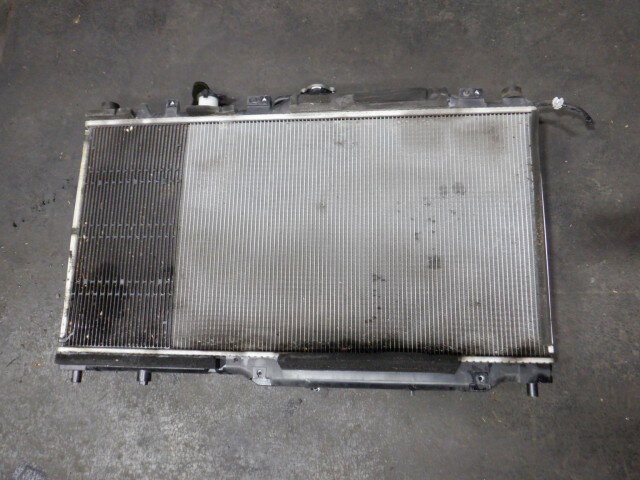【中古】中古部品 デミオ DJ5FS ラジエータ 【3340140100-000024296320400】