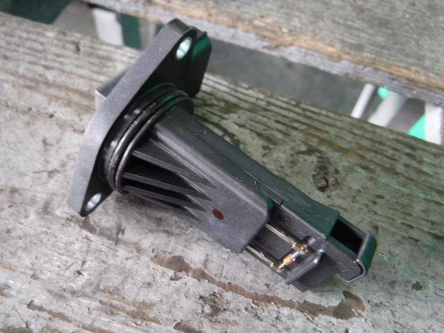 【中古】中古部品 MRワゴン MF33S エアフロメーター 【3340140100-001496055260400】