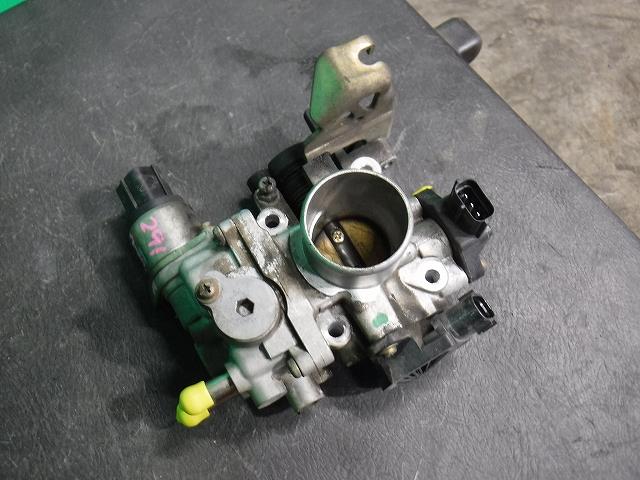 【中古】中古部品 ワゴンR MH21S スロットルボディ 【3340140100-001591614620300】