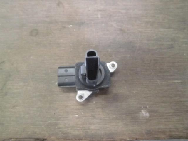 【中古】中古部品 ノア ZRR75W エアフロメーター 【3340180100-001609333460400】