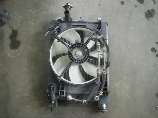 【中古】中古部品 オッティ H92W ラジエータ 【3340180100-001604971420400】