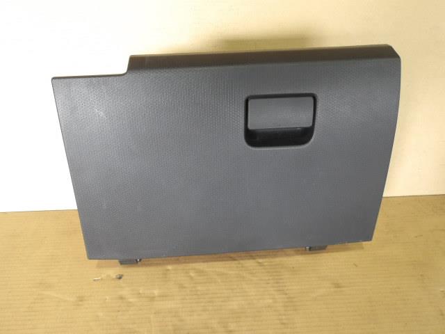 【中古】中古部品 タント LA650S グローブBOX 【3340220100-000225089370210】