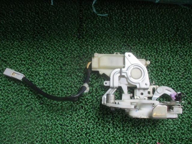 【中古】中古部品 バモス HM1 左フロントドアロックソレノイド 【3500080000-231209000364560】