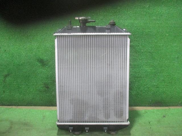 【中古】中古部品 ミラ L250S ラジエータ 【3500080000-241128000520400】
