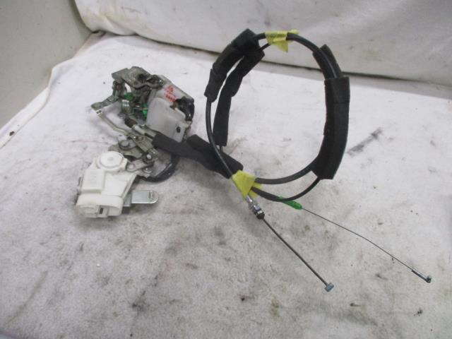 【中古】中古部品 ハイゼットアトレ S330G 左リアドアロックソレノイド 【3540020100-000006040464580】