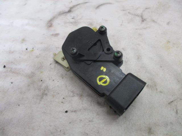 【中古】中古部品 eKワゴン H82W 左リアドアロックソレノイド 【3540020100-000004071864583】