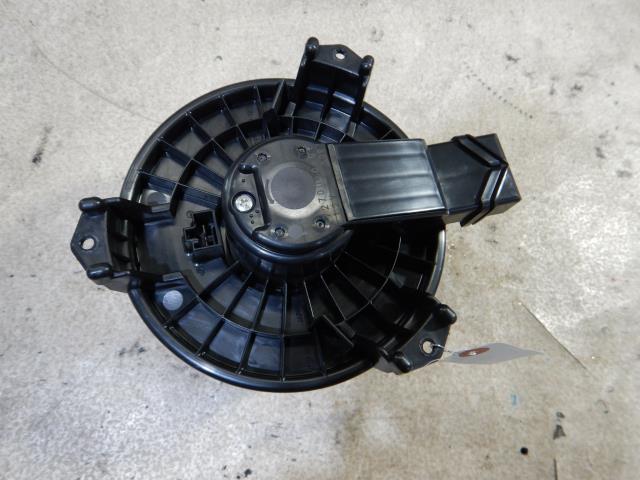 Rakuten - 【中古】中古部品 フィット GE6 ヒーターブロアモーター 【3330810100-001648224767900】