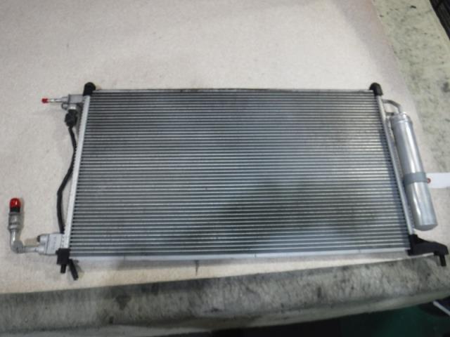 【中古】中古部品 キューブ NZ12 コンデンサー 【3330810100-001415475960600】