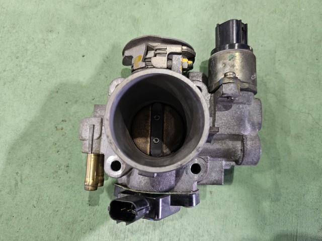 【中古】中古部品 ライフ JC1 スロットルボディ 【3310590000-000008795020300】