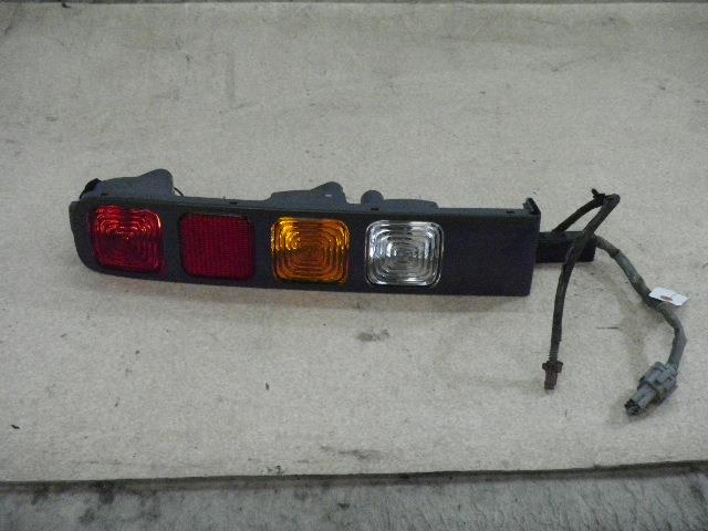 【中古】中古部品 キューブ BGZ11 左テールランプ 【3330810100-001258786015600】