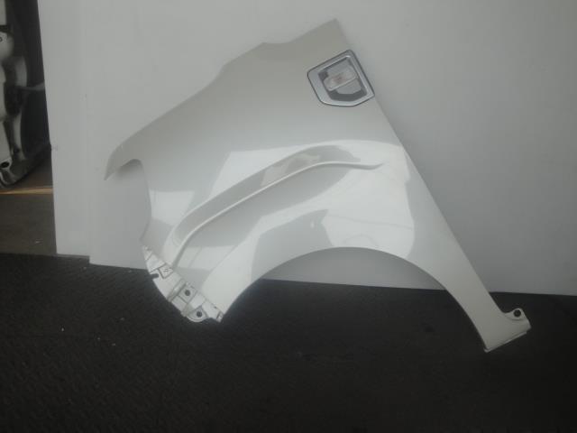 【中古】中古部品 ウェイク LA700S 左フロントフェンダー 【3100430000-250423000110700】
