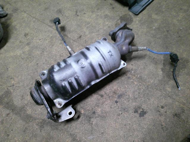 【中古】中古部品 N−BOX ＋ JF1 エキゾーストマニホールド 【3310410000-000253016920160】