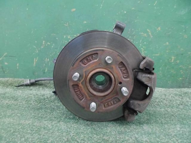 【中古】中古部品 アルト HA36S 右フロントナックルハブ 【3330150100-000025309944310】