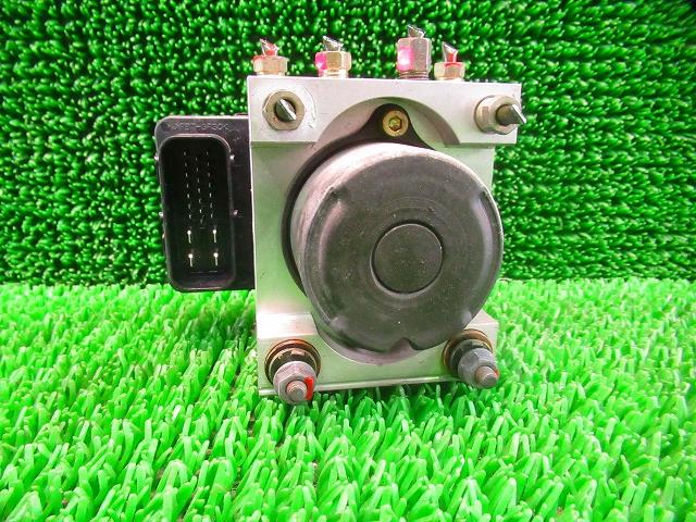 【中古】中古部品 シボレー クルーズ（GM） HR51S ABSアクチュエーター 【3330210100-000037062342500】