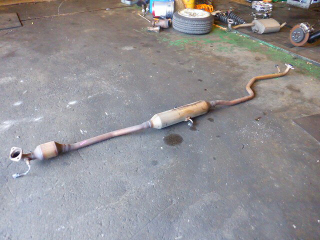 【中古】中古部品 シエンタ NSP170G フロントエキゾーストパイプ 【3340140100-000025068022200】