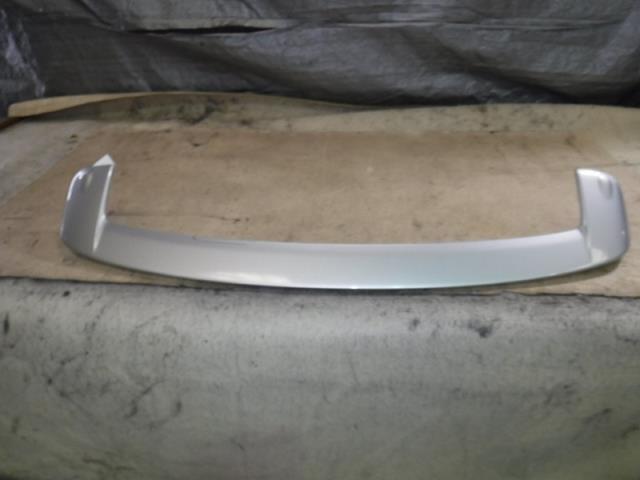 【中古】中古部品 MPV LY3P リアスポイラー 【3330810100-001383645615400】