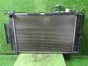 【中古】中古部品 アクア NHP10 ラジエータ 【3330900100-000025023020400】