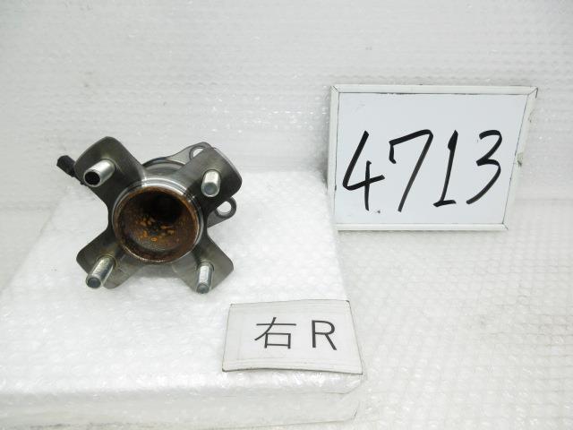 【中古】中古部品 N−BOX JF5 リアハブ 【3500170000-250426500444470】