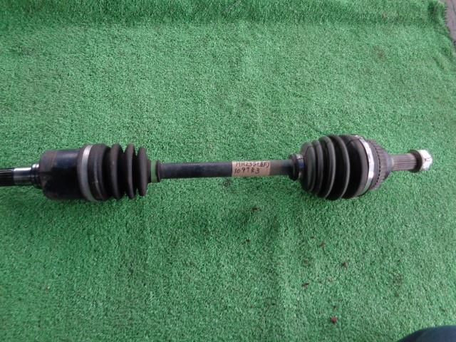 【中古】中古部品 ワゴンR MH23S 左フロントドライブシャフト 【3340030100-109743000042200】