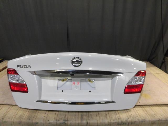 【中古】中古部品 フーガ Y51 トランクリッド 【3330810100-001562674815300】