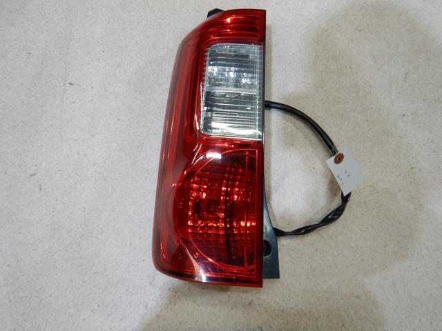 【中古】中古部品 オッティ H91W 左テールランプ 【3330810100-001670312915600】