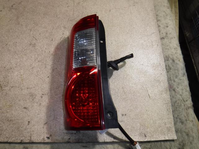 【中古】中古部品 オッティ H91W 左テールランプ 【3330810100-001310395515600】