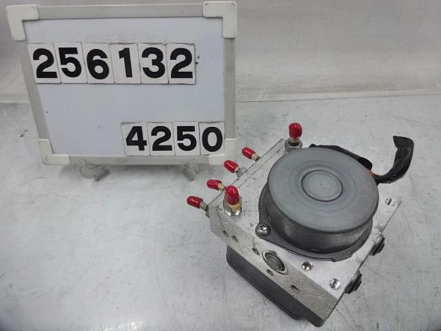 【中古】中古部品 ラパン HE22S ABSアクチュエーター 【3330890100-000025613242500】