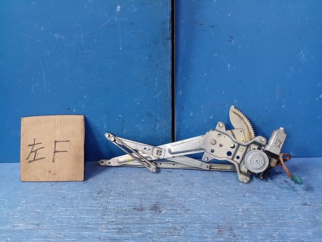 【中古】中古部品 ハイゼット S211P 左フロントドアレギュレータ・モーター 【3310050100-001655224913220】