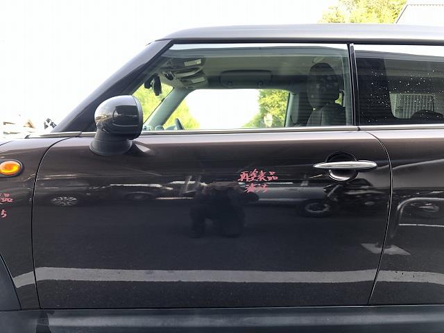 【中古】中古部品 BMW ミニ ML16 左フロントドア 【3310070100-0000Y0767513200】