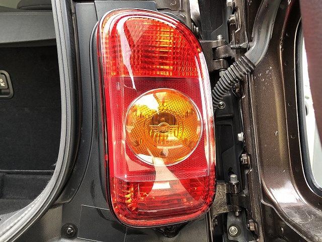 【中古】中古部品 BMW ミニ ML16 右テールランプ 【3310070100-0000Y0767515500】