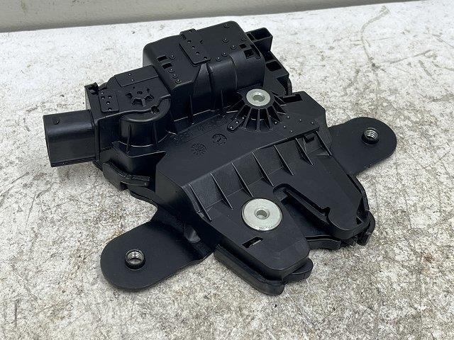 【中古】中古部品 BMW ミニ ML16 トランク・バックドアロックソレノイド 【3310070100-0000Y0767564590】