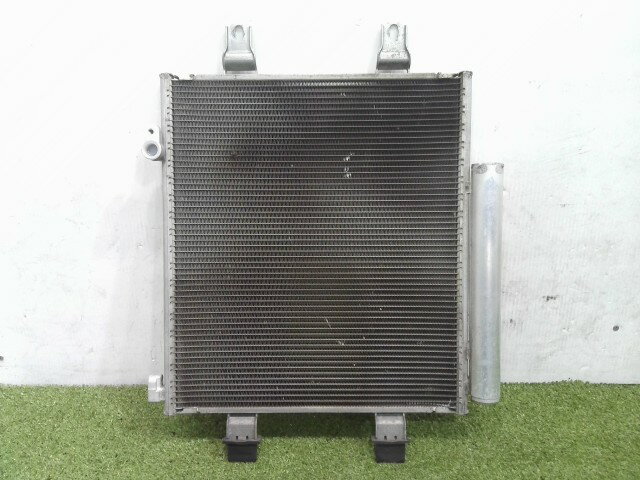 【中古】中古部品 ムーヴキャンバス LA800S コンデンサー 【3310090100-202504048260600】