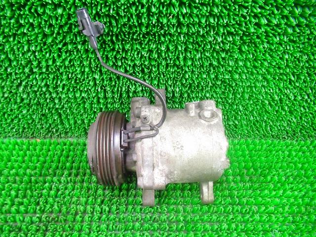 【中古】中古部品 キャロル HB24S A/Cコンプレッサー 【3330210100-000037075160700】