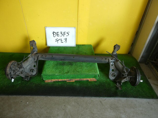 【中古】中古部品 デミオ DE3FS リアアクスルビーム 【3331010600-250417000353500】