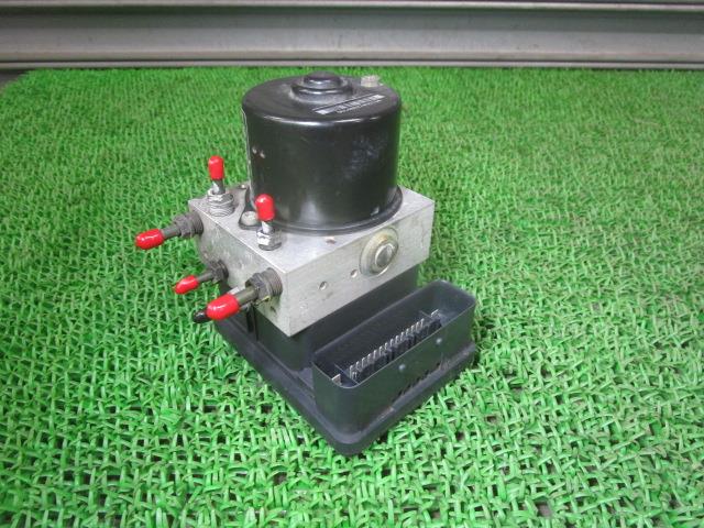 【中古】中古部品 BMW Z4 BT30 ABSアクチュエーター 【3330540100-250509000542500】