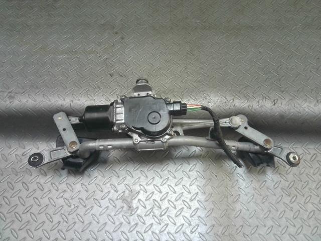 【中古】中古部品 プリウスα ZVW41W フロントワイパーモーター 【3330990700-202504004761600】