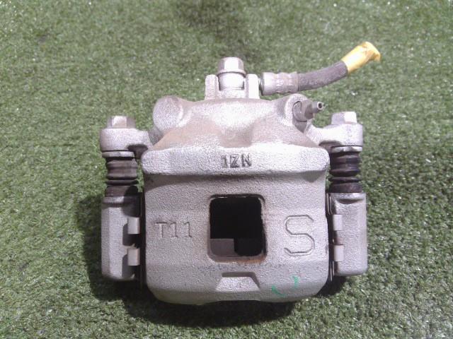 【中古】中古部品 モコ MG33S 左フロントキャリパー 【3260300000-250514001144360】