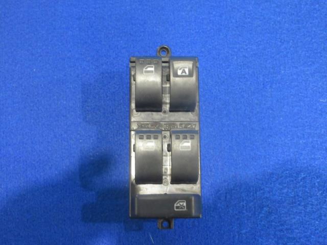【中古】中古部品 ムーヴコンテ L575S パワーウインドウスイッチ 【3310590000-000008887661900】