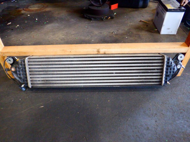 【中古】中古部品 アテンザ GJ2FW インタークーラー 【3340140100-000025068920500】