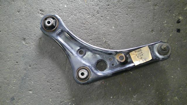 【中古】中古部品 デイズルークス B21A 左フロントロアアーム 【3500080000-250201000851740】