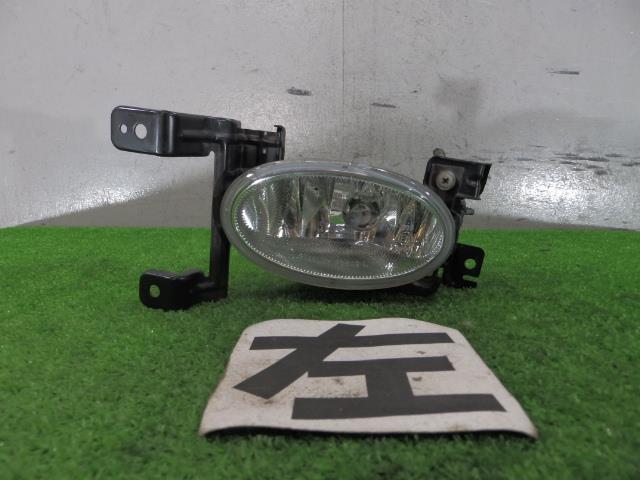 【中古】中古部品 ステップワゴン RK5 左フォグランプ 【3260250000-000025062110950】