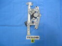 【中古】中古部品 シビック FN2 左フロントドアレギュレータ・モーター 【3310040100-000253008813220】