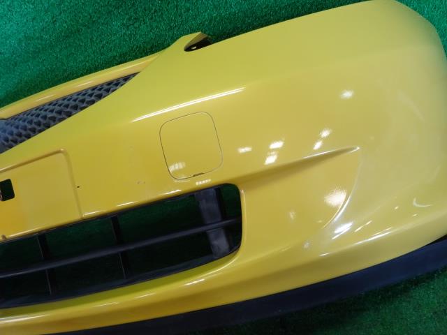 【中古】中古部品 フィット GD1 フロントバンパー 【3330980100-001597374410100】 3