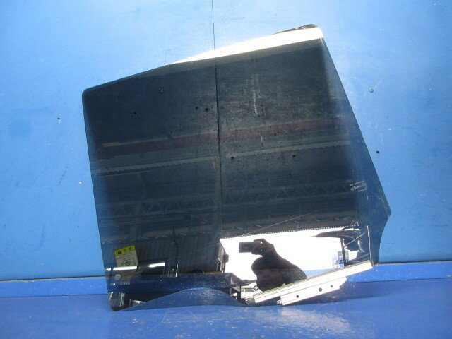 【中古】中古部品 トール M900S 左リアドアガラス 【3310270100-000014810013430】