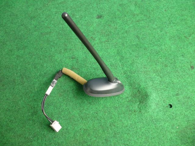【中古】中古部品 プレマシー CWFFW アンテナ 【3540020100-000007052161000】