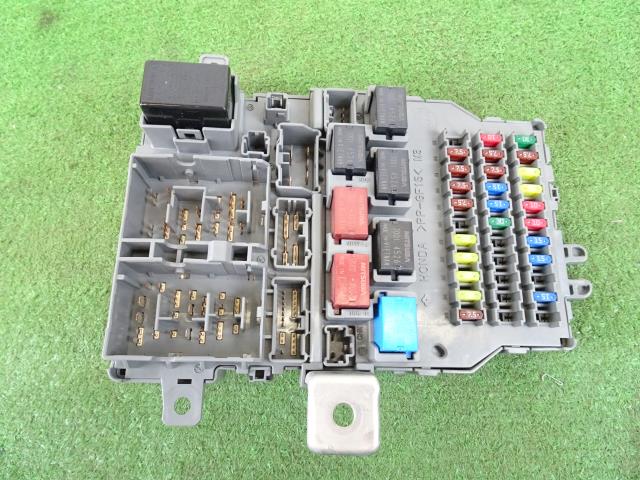 【中古】中古部品 オデッセイ RB1 ヒューズボックス 【3330640100-250522000167801】