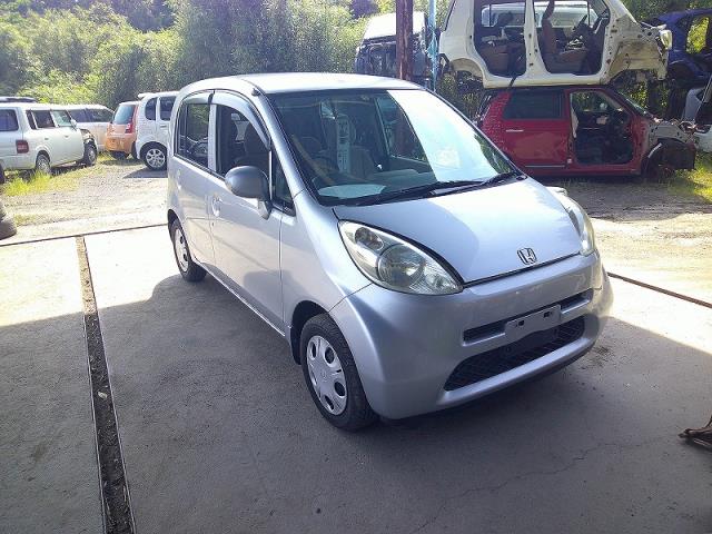 【中古】中古部品 ライフ JB5 右フロントナックルハブ 【3340030100-436526400044310】