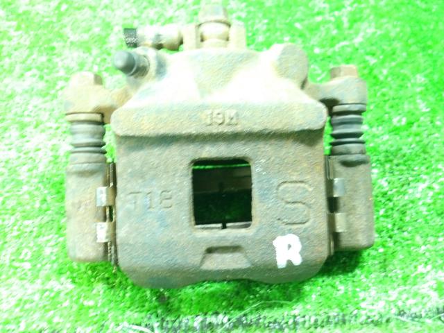 【中古】中古部品 ワゴンR MH23S 右フロントキャリパー 【3330420100-250512000144330】