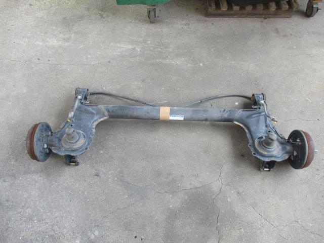 【中古】中古部品 マックス L950S リアアクスルビーム 【3540020100-000007052553500】
